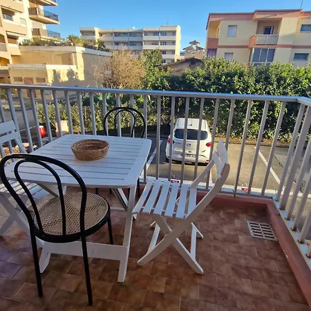 Appartement 2 Pieces Avec Terrasse A - Fr-1-780-86 Sainte-Maxime