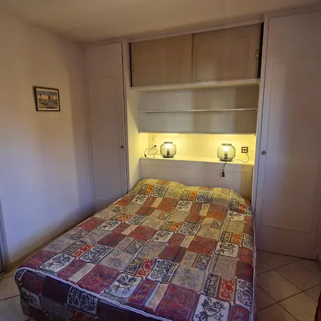: Moderne Pour 4 Personnes - Fr-1-780-86 * Sainte-Maxime