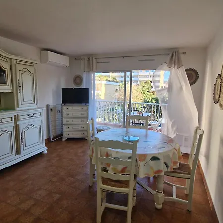 : Moderne Pour 4 Personnes - Fr-1-780-86