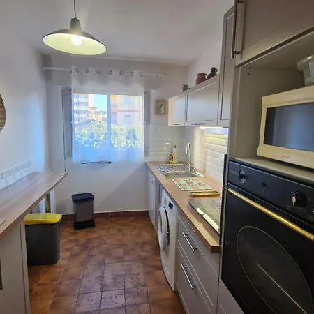 : Moderne Pour 4 Personnes - Fr-1-780-86 Apartment *