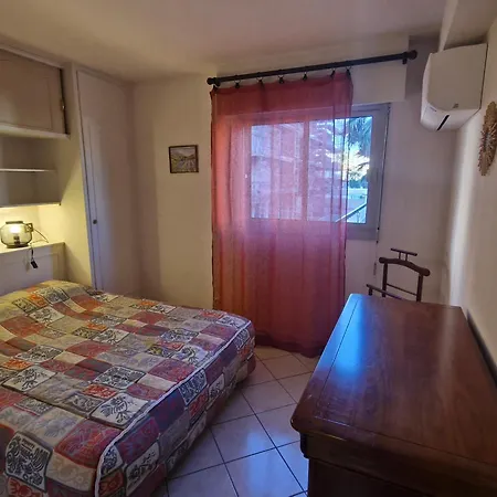 2 Pieces Avec Terrasse A - Fr-1-780-86